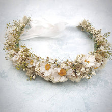 Load image into Gallery viewer, White dried flower crown
