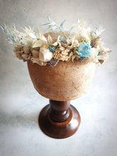 Load image into Gallery viewer, Snow Queen dried flower crown
