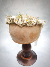 Load image into Gallery viewer, White dried flower crown
