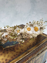 Load image into Gallery viewer, White dried flower crown
