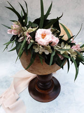 Load image into Gallery viewer, Wild hydrangea real flower crown
