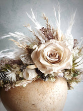 Load image into Gallery viewer, Winter wedding headpiece
